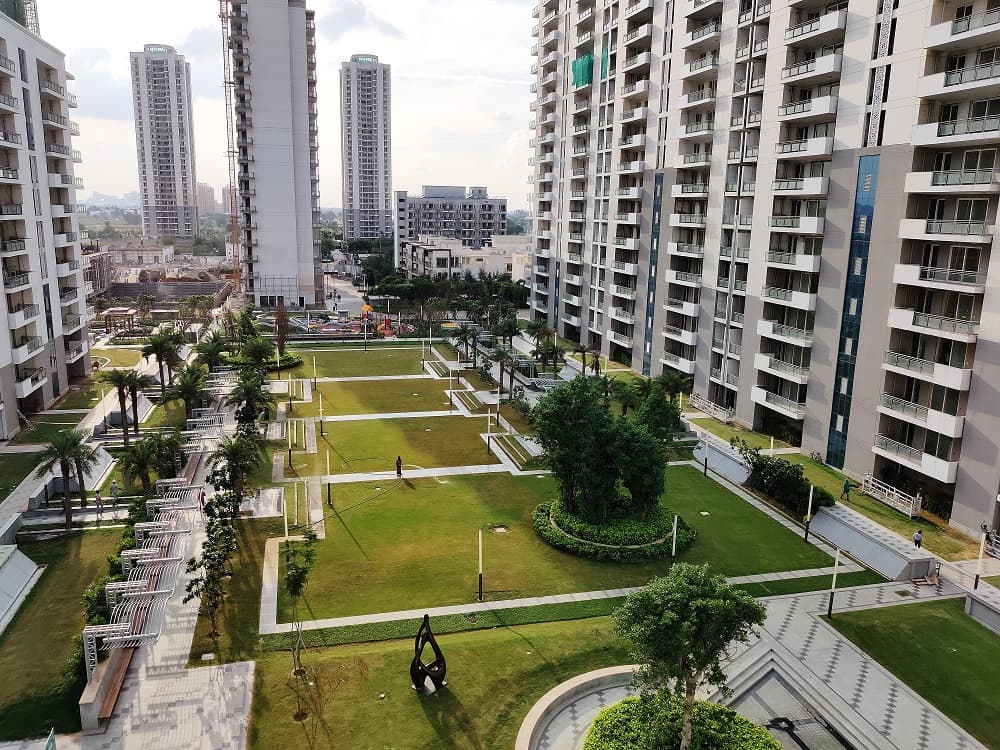 DLF The Ultima Sector 81 Gurugram | Luxury 3 & 4 BHK Apartments in DLF Garden City